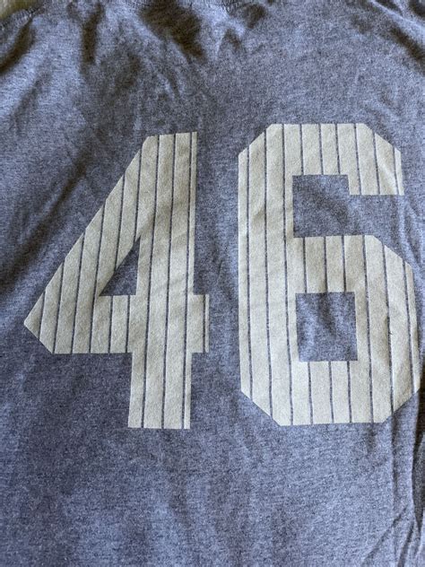 MLB New York Yankees 46 Andy Pettitte Mens Large T Shirt Aaron Judge