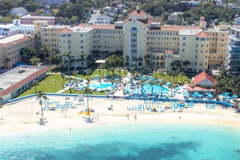 Nassau Hotels on the Beach: 7 Nassau Beach Resorts