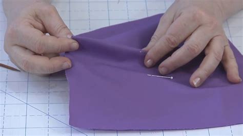 How To Sew A Dart Youtube Sewing Darts Diy Sewing Sewing