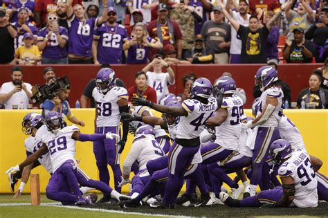 Week 10 Nfl Power Rankings Vikings Inch Closer To The Top