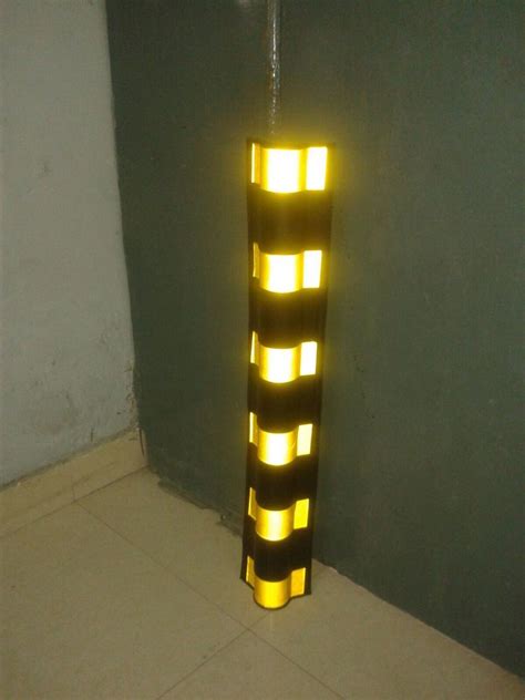 Black And Yellow Rubber Corner Guard At 290 Piece In Bahadurgarh ID