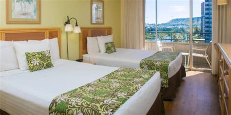 Waikiki Sand Villa Hotel (Honolulu, HI): What to Know BEFORE You Bring ...