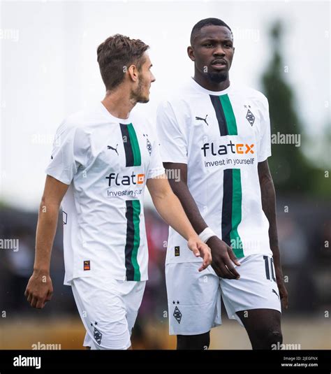 florian neuhaus bmg marcus thuram bmg training borussia