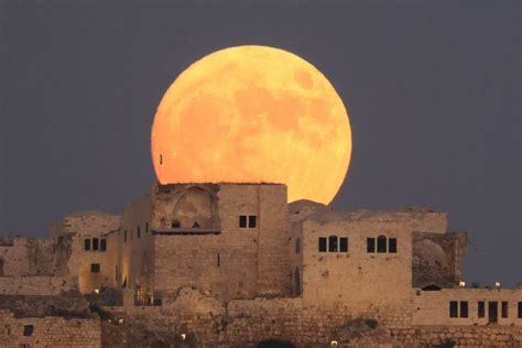 Blue Supermoon World Gazes At Rare Lunar Phenomenon Bbc News