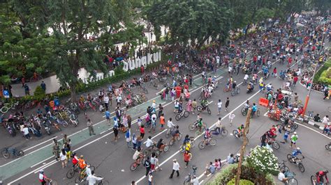 Digelar Mulai November Cfd Di Kota Surabaya Dibuka Secara Bertahap