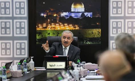 Pm Palestina Mohammed Shtayyeh Mundur Begini Komentar Hamas