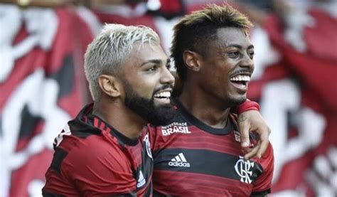 Gabigol E Bruno Henrique Na Lista Top 100 Melhores Jogadores Do Planeta