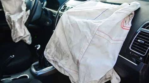 Defective Airbag Lawyer Rosenfeld Injury Attorneys