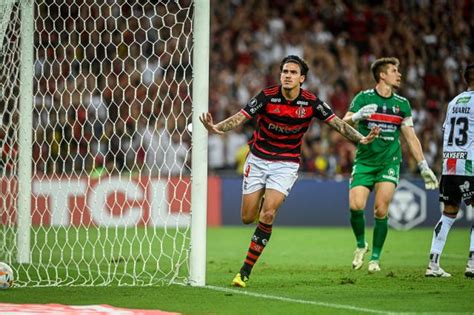 Apesar Da Vit Ria Desempenho Preocupa Torcedores Do Flamengo Contra