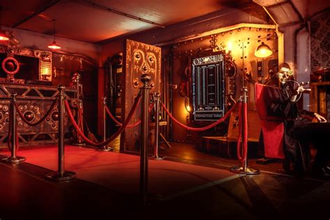 OPOLUM Escape Game Theater Hamburg Ein Escape Game Wie Ihr Es Noch