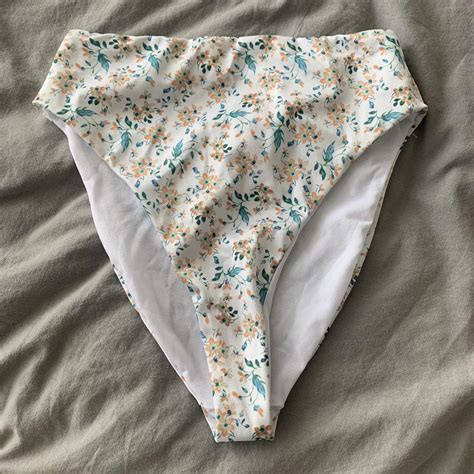 Floral White Bikini From Asos Top Is 10 12 But Depop