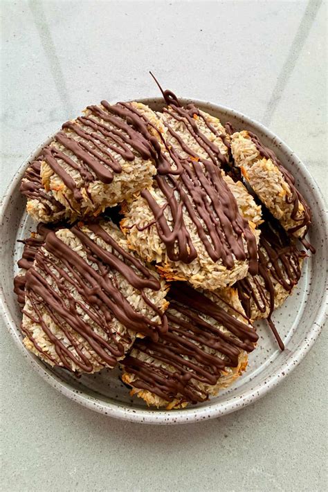 Easy Peppermint Sugar Cookies Recipe Chocolate Dipped