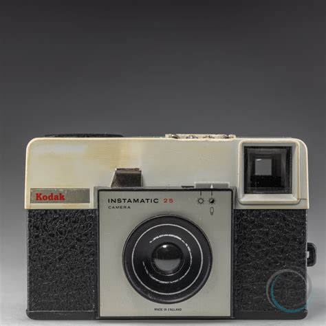 1966 година Kodak Instamatic 25