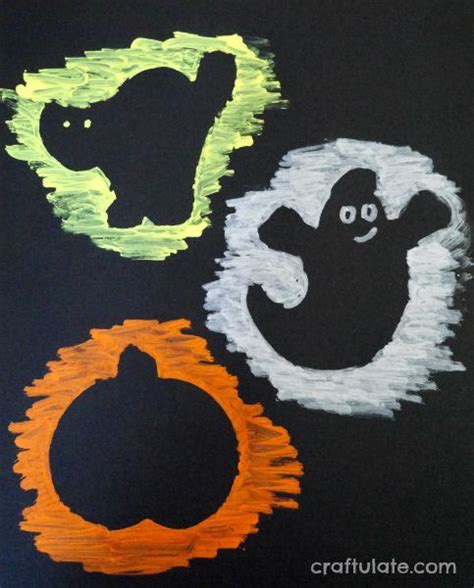 Halloween Shapes Chalk Art | AllFreeKidsCrafts.com