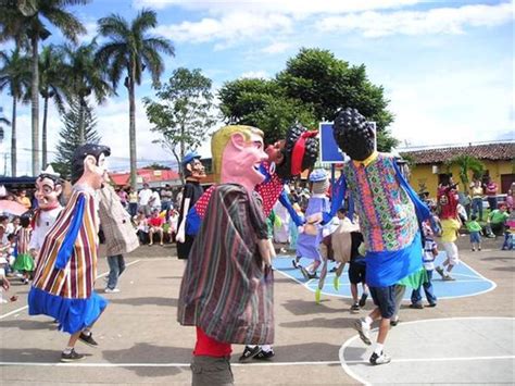 Tradiciones De Costa Rica