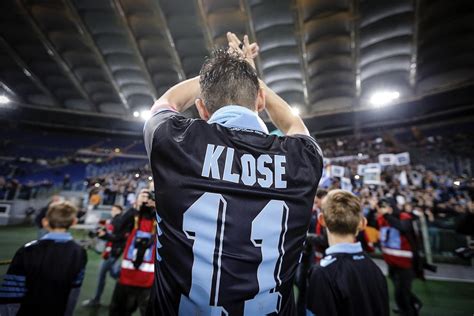 Lazio Ricordi Del Klose Day Cinque Anni Fa Il Saluto Ai Tifosi