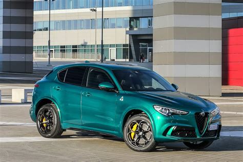 Alfa Romeo Stelvio Quadrifoglio Reviews Complete Car