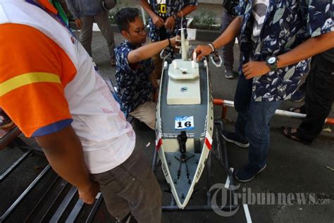 Kontes Kapal Cepat Tak Berawak Nasional Kkctbn Foto