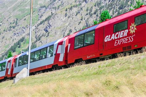 Glacier Express Switzerland route, price & alternative trains in 2025