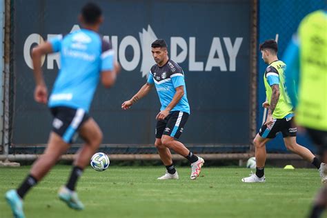 Diretoria do Grêmio já perdeu as esperanças na permanência de Luis