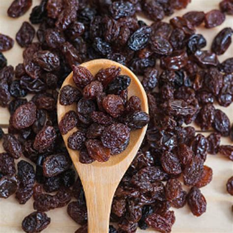 Nutritional Value and Amazing Recipes with Raisins