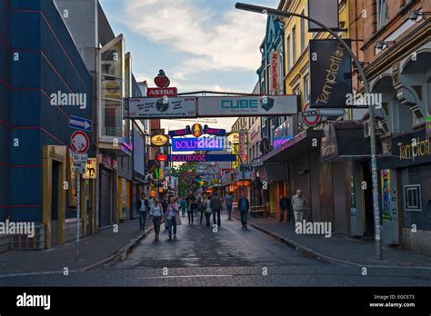 Hamburg Street Hi Res Stock Photography And Images Alamy