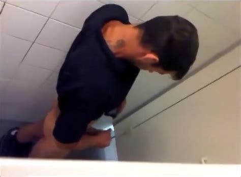 Str8 Sex Hot Guy Caught Wanking In The Public ThisVid