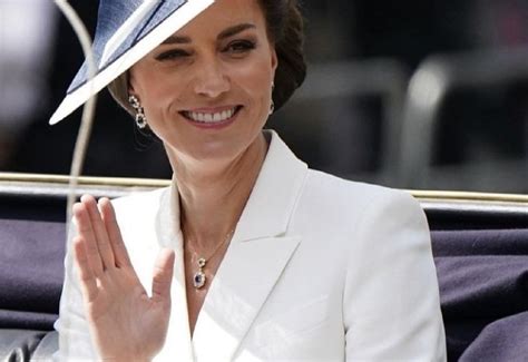 Kate Middleton Operata All Addome Le Sue Condizioni