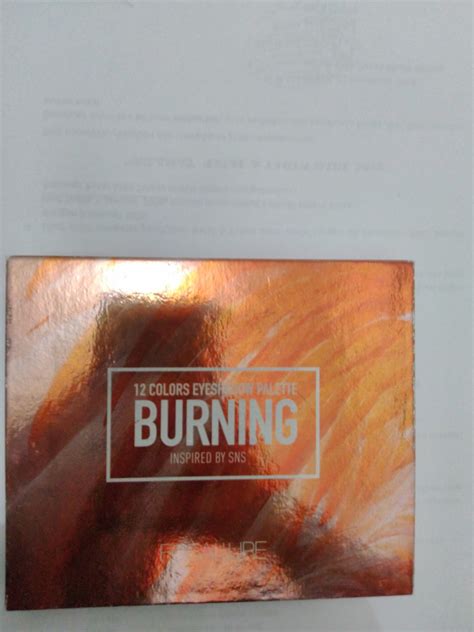 Focallure BURNING Eyeshadow Palette Kesehatan Kecantikan Rias Wajah