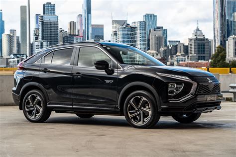 2023 Mitsubishi Eclipse Cross Plug In Hybrid Exceed Review Carexpert