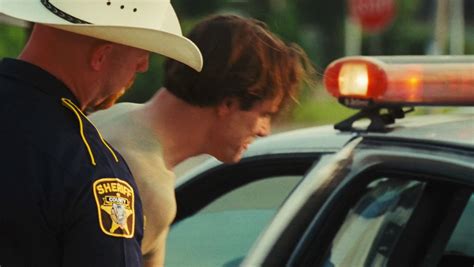 AusCAPS Donovan Guidry And Extras Nude With Jim Carrey And Ewan McGregor Shirtless In I Love