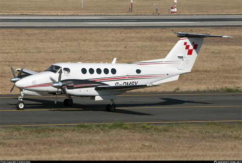 G Omsv Private Hawker Beechcraft B Gt King Air Photo By Andr S So S