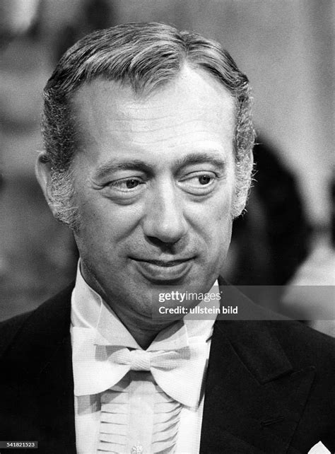 Horst Tappert *-+Schauspieler, Din dem Film des ZFD 'August der... News ...