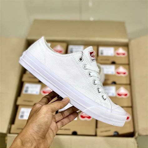 Jual Sepatu Ventela Putih Original Basic White Low Cut Shopee Indonesia