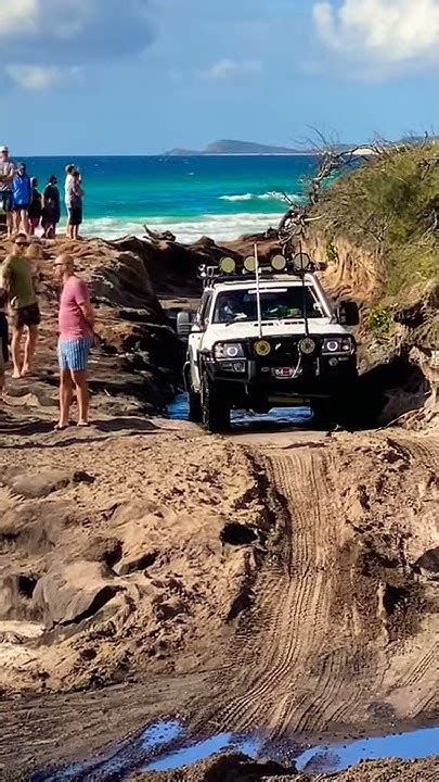 42t Hitting Ngkala Rocks Fraser Island Youtube