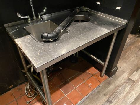 ASSORTED STAINLESS STEEL BAR SINKS AND TABLES - Able Auctions