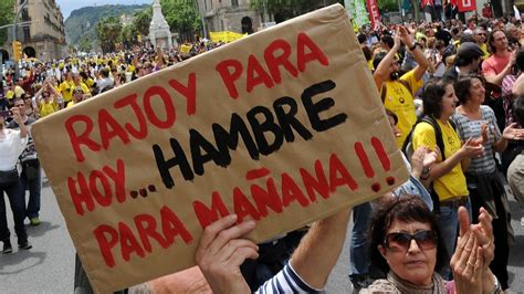 Milhares de pessoas protestam em Barcelona contra cortes na educação