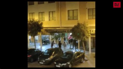 Heridas Dos Personas En Una Pelea Grupal A Las Puertas De Un Bar En La Cistérniga El Norte De