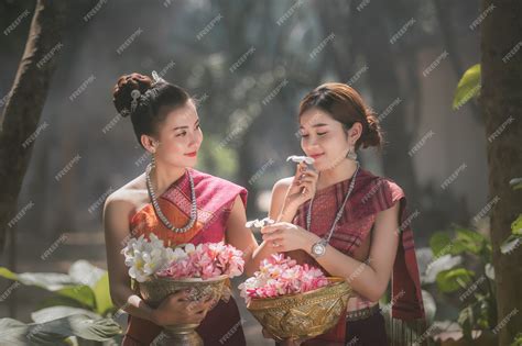 Premium Photo Lao Girl Dressed In Traditional Lao Clothes Beautiful Laos Girl In Laos Costume