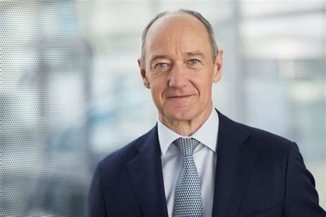 Roland Busch sucede a Joe Kaeser como presidente y CEO de Siemens AG