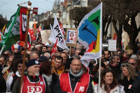 Diaporama Mobilisation En Baisse Ch Teauroux Contre La R Forme Des