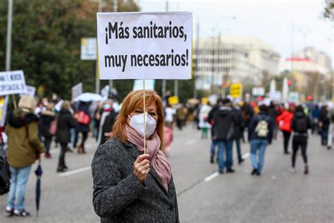 La Marea Blanca Vuelve Hoy A Las Calles De Madrid Para Reclamar Mejoras