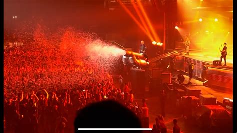 Rammstein Pussy Us Bank Stadium Minneapolis August Youtube