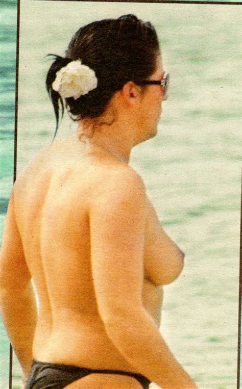 Jessie Wallace Porn Pictures Xxx Photos Sex Images Pictoa