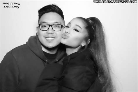 Ariana Grande No Source Beautiful Posing Hot Sexy Celebrity Babe Nude Celebrities Mobile