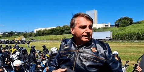 Bolsonaro convoca motociatas no país na véspera do 1º turno News Brasil