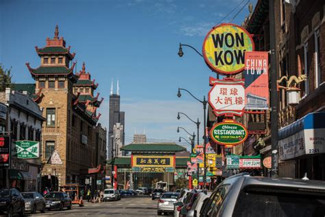 Experience Chinese culture, cuisine, and more in Chicago | Choose Chicago