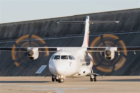 Atr Lanza Un Atr 42 Stol Fly News