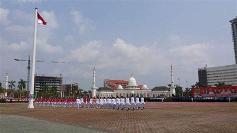 Sukses Kibarkan Bendera Merah Putih Saat HUT RI Paskibra Disambut