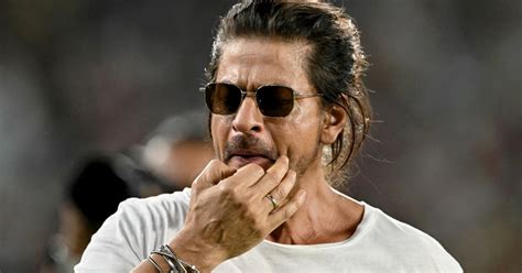 Shah Rukh Khan Dimasukkan Ke Hospital Kerana Strok Haba Harian Metro